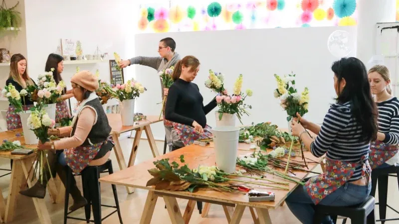 The Modern Florist’s Toolkit: Why Mobility is the Secret to a Five-Star Workshop Experience