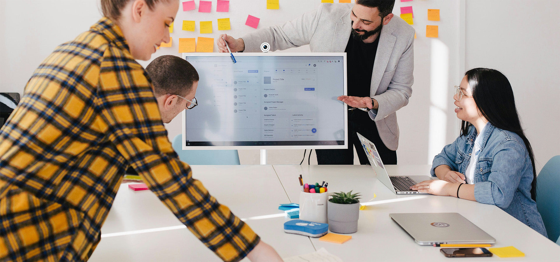 GFF_S1_Smart_Portable_TV_For_Education_Use